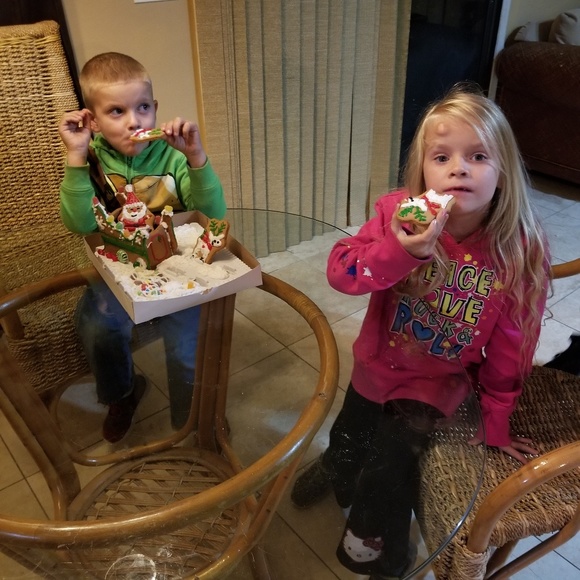 Meet your Posher, - Picture 4 of 7